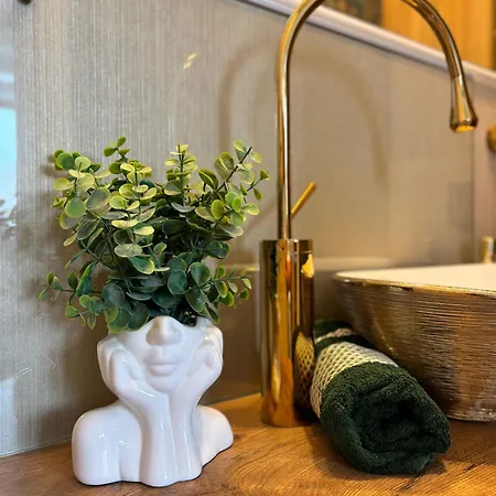 Gold Apartments Jacuzzi Room Częstochowa Eksteriør bilde