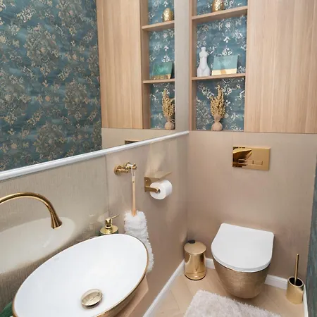 Gold Apartments Jacuzzi Room Częstochowa Eksteriør bilde