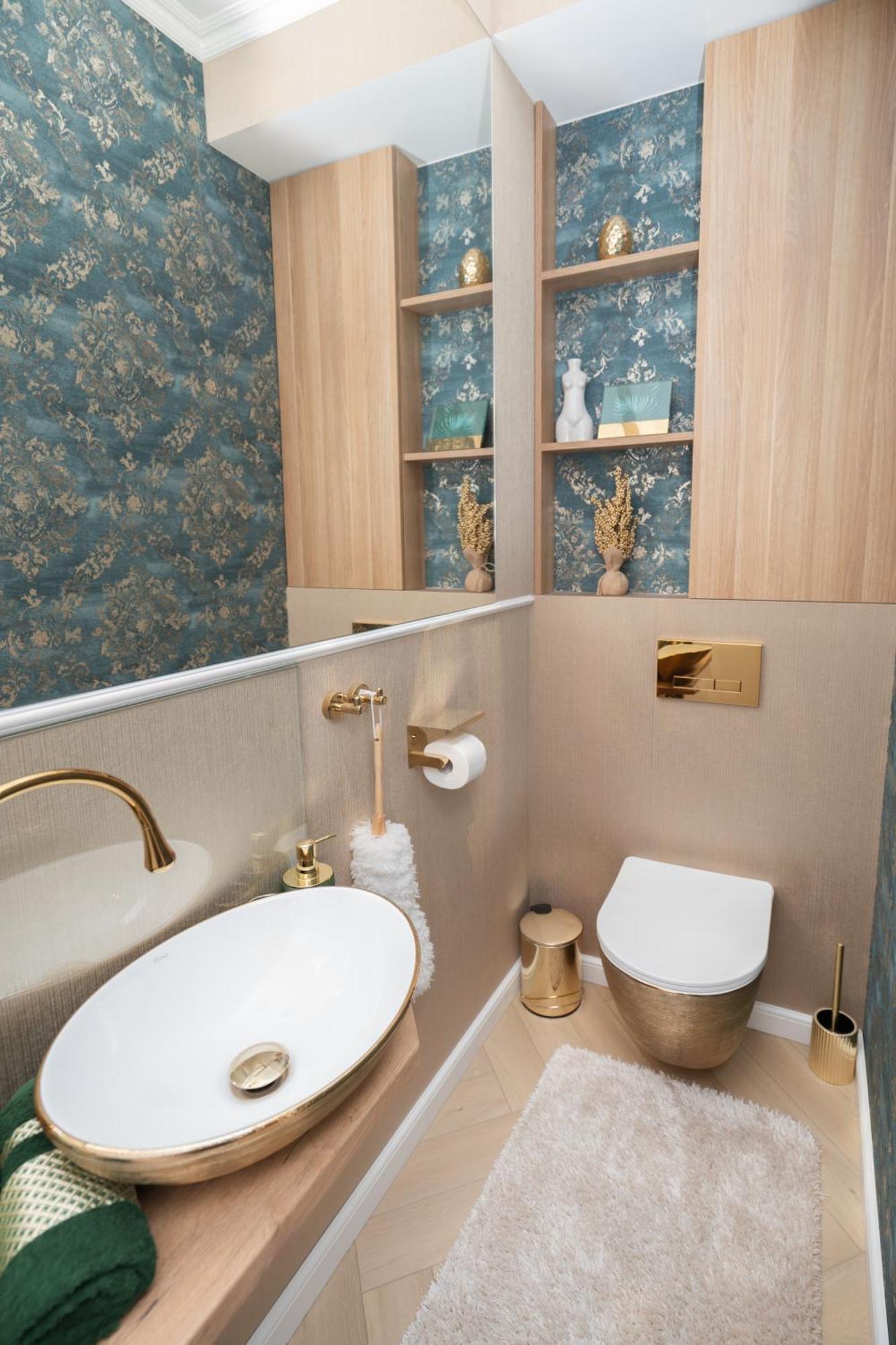 Gold Jacuzzi Apartment Czestochowa